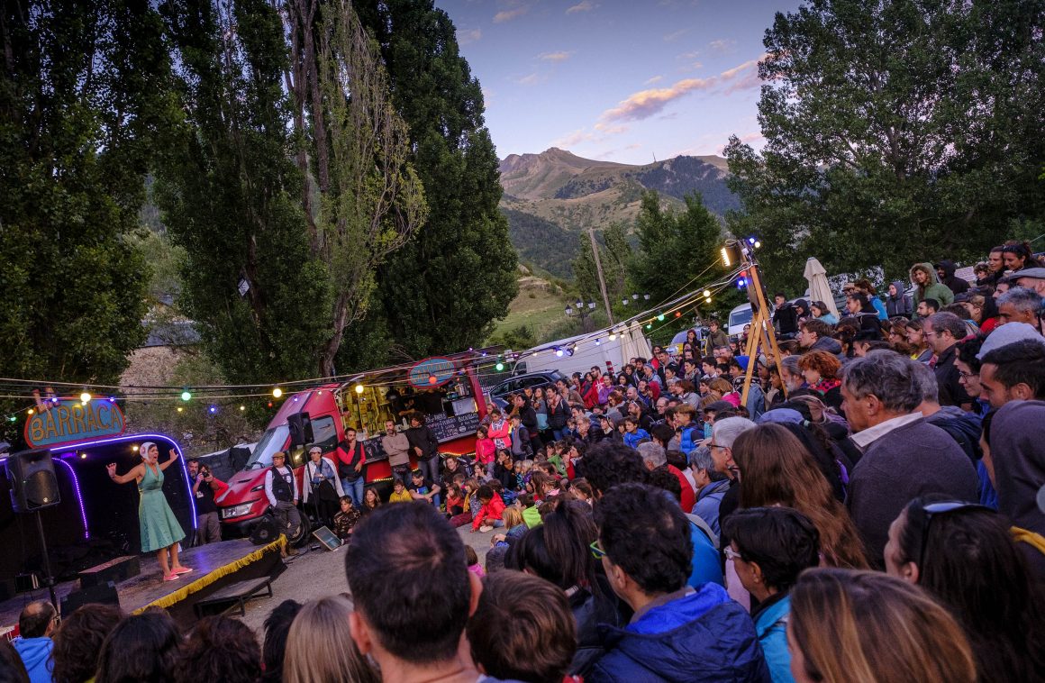 Pirineos-2019-3-1 TEATRO SOBRE RUEDAS